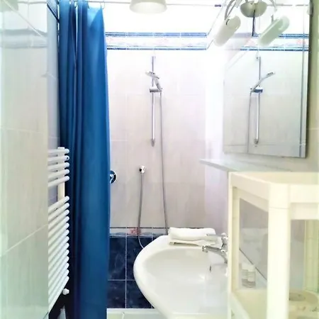 Apartment Bright Near Piazza Dei Ciompi Florenz