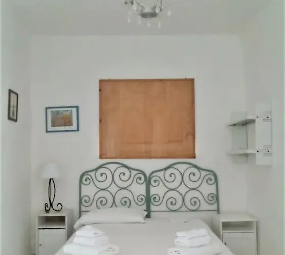 Bright Near Piazza Dei Ciompi Διαμέρισμα